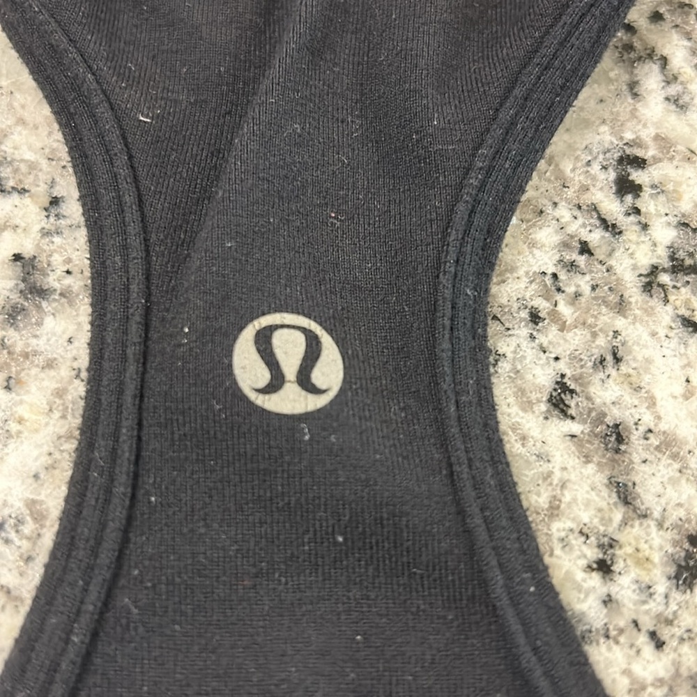Lululemon Razorback Tee - Picture 3 of 8